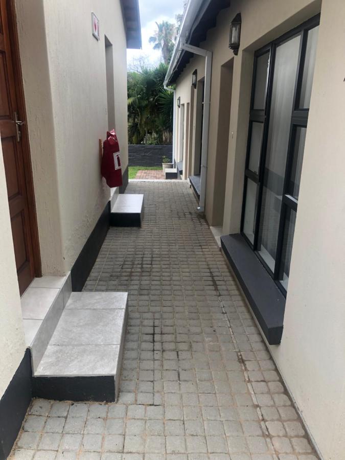 Spring Acres Guesthouse Mbombela Exterior photo